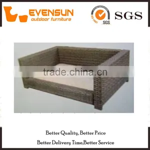 Classic Sofa Shape Rattan Dog Bed Wicker Furniture thumbnail-1