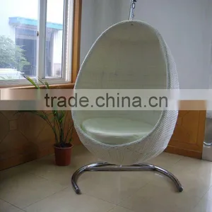 Cheap Hanging Rattan Egg Chair thumbnail-1