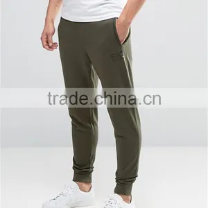 Plain Olive Green Men Skinny Fit Workout Joggers With Pocket Side Men Gym Sweatpants thumbnail-3