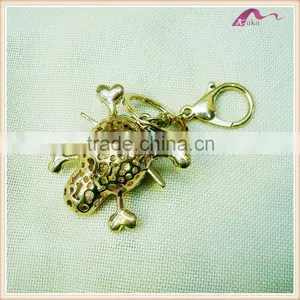 Custom Gold Crystal Skull Keychain Gifts thumbnail-2
