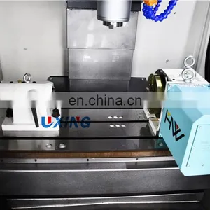 VMC650 High Precision Speed 3/4 Axis Arm Type Cnc Vertical Milling Machine Machining Center Price Factory Manufacturers With CE thumbnail-4