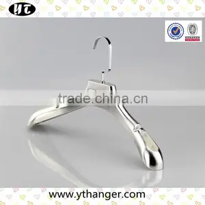 All Kinds of Color Electronic Plated Hanger With Anti-slip Rubber for Clothes thumbnail-5
