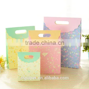 High Quality Kraft Paper Packaging Bag Gift Bag For Sale thumbnail-1