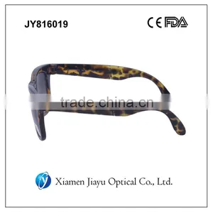 Folding Polarized Fashion Sunglasses thumbnail-3