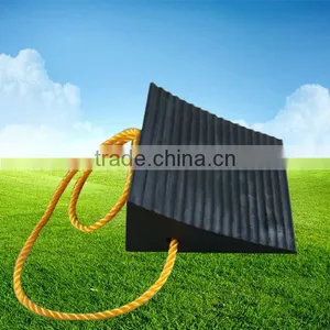 Rubber Wedge /Rubber Stopper/ Wheel Chock thumbnail-1