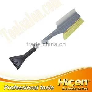 Extendable Snow Brush With Scraper thumbnail-1