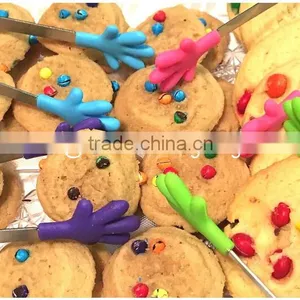 Perfectly Designed High Quality Silicone Mini 5 Inch Tongs thumbnail-2