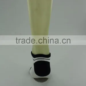 Japanese White Ankle Sport Socks Women thumbnail-2