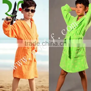 Soft 100% Cotton Pure Color Hooded Bathrobe for Kids thumbnail-6