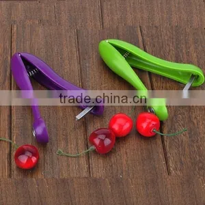 2015 Innovative Kitchen Tools Olive & Cherry Pitter Plastic Mini Cherry Pitter Easy Cherry Stoner Remover thumbnail-6