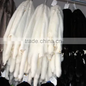 Luxury White Real Mink Fur Wholepieces Skin and Fur Pelt For Gorgeous Coats of Women thumbnail-4