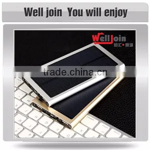 Smart Travel Solor Power Bank thumbnail-1