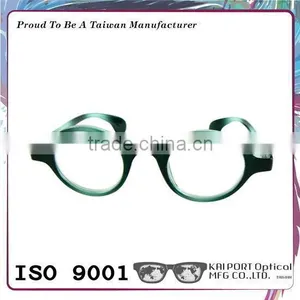 Retro Style and Gradient Color Printed Eyewear thumbnail-6