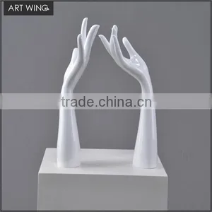Male Mannequin Manikin Jewellary Display Resin Hands for Sale Supplier's Choice thumbnail-4