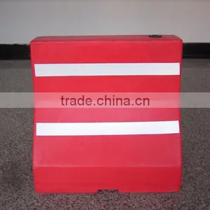High Quality Folding Traffic Barrier thumbnail-1