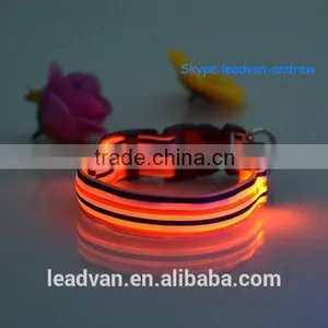Factory Wholesale Fashion Stripe Pattern Retracable LED Dog Collar And Leash thumbnail-3