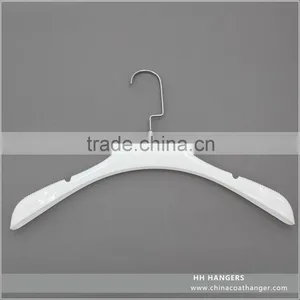 15.5" Plastic Coat Suit Hanger With Logo Printing and Squre Hook for Garment thumbnail-3