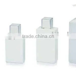 Plastic Lotion Bottle Cosmetic Container With Pump thumbnail-1
