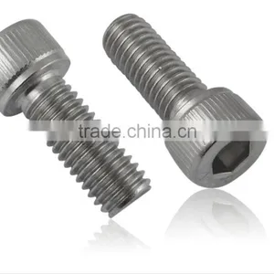 8.8 Grade Hexagon Socket Head Cap Screw thumbnail-1