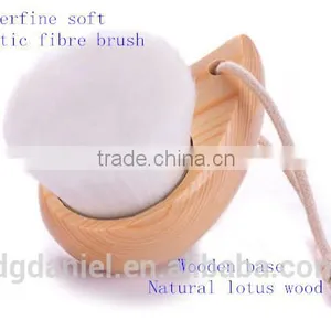 High Quality Wooden Handle Single Makeup Brush With OEM Design thumbnail-2