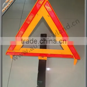 Good Quality Car Warning Triangle thumbnail-1