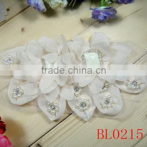 Top Fashion Two Colors Available Crystal Center Lace Bodice Rhinestone Applique for Wedding Dress thumbnail-2