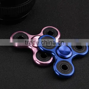 Wholesale Anti Anxiety Desk Toy Alunimun Alloy LED Flashing Fidget Spinner thumbnail-5