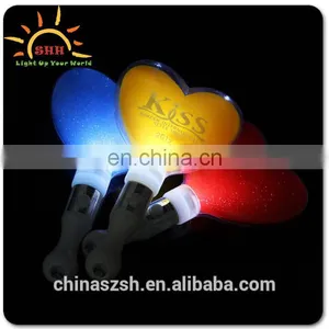 Beautiful Heart Shaped LED Glow Stick for Party thumbnail-1