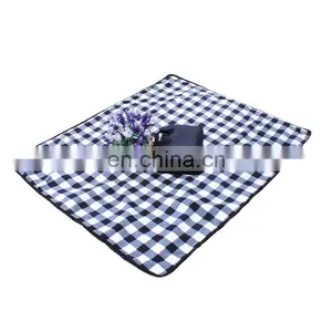 Outdoor Lightweight Packable Waterproof And Warm Camping Hiking Travel Blanket thumbnail-6