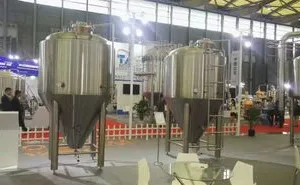 Refrigerated Stainless Steel Conical Fermenter 1000L Large Brewing Equipment thumbnail-2