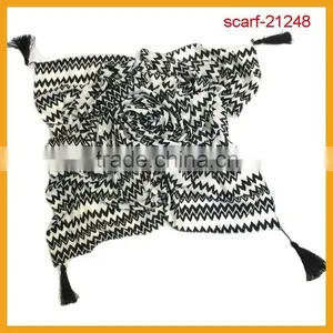 2014 Wholesale Fashionable Square Chiffon Scarf thumbnail-3