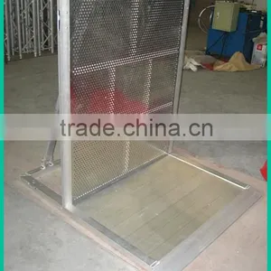 Cost-effective Crowd Barricade Fence for Concerts thumbnail-1