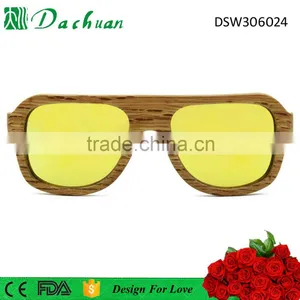 China Professional Design High Quality Cheap Polarized Wooden Sunglasses thumbnail-2