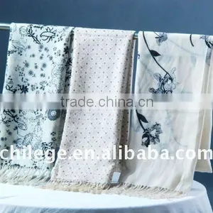 White Print Wool Scarf Wrap Neck Shawl thumbnail-1