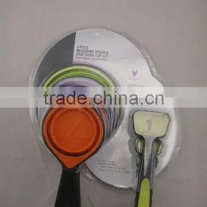 Foldable Measuring Cup thumbnail-1