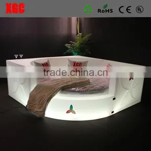 New Design Luxury Cabin Bed With Slide Circle Shape Hotel Bed With LED Lighting thumbnail-4
