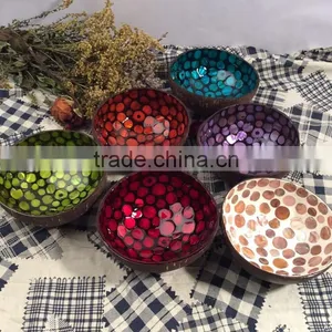 Vietnam Lacquer Coconut Shell Bowl / Mother of Pearl Inlaid Lacquer Bowl thumbnail-3