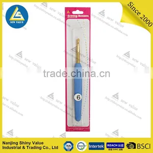 Waterproof Safe Aluminum Crochet Needles With Plastic Handle thumbnail-6