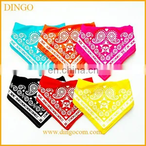 China Supplier Cheap Cotton Triangle Bandana Baby Bibs Wholesale thumbnail-1