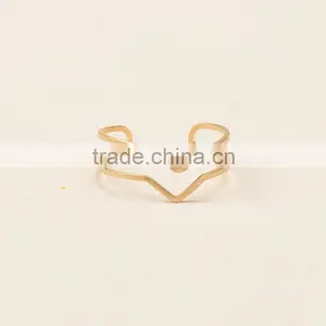 New Fashion Polishing Crown Shape Alloy Finger Ring thumbnail-2