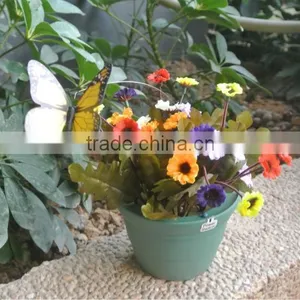 Flowerpot Fluttering Butterfly thumbnail-1