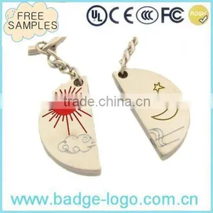 Special Creative Lovely Korea Weeding Metal Keyring thumbnail-1