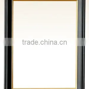 Wholesale Delicate Fashional Wooden Customized Decorative Decent Photo Frame thumbnail-2