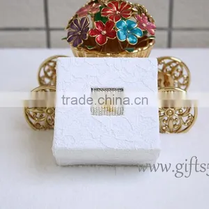 New Arrival Wholesale Wedding Ring Box Jewelry Boxes With Beaded Name Plate of Q thumbnail-3
