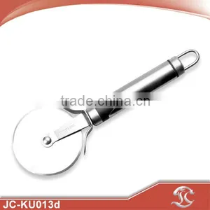 New Born Stainless Steel Handle Pizza Cutter thumbnail-1