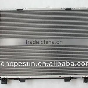 Auto Radiator for Mercedes Benz 600 A/T thumbnail-1
