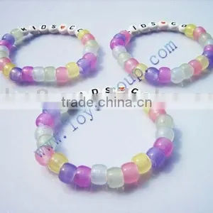 Colour Change uv Beads With DIY Letter thumbnail-1