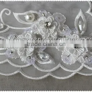 Customized White Organza Flower Embroidery Necklace, Crystal Rhinestone With Sequins Beaded Elegant Collars thumbnail-6