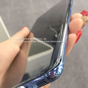 Защитное стекло из закаленного стекла 3D Dlix для Samsung Galaxy S8 thumbnail-1