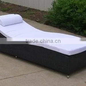 Lounge thumbnail-1